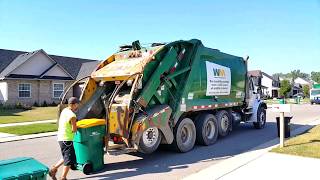 Waste Management: Freightliner M2 112/ McNeilus Tag-Axle Rear Loader