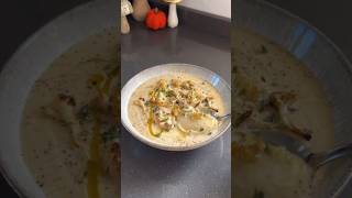 The Best Cauliflower Soup Recipe (for non cauliflower lovers)