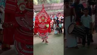 ഭിക്ഷയാചിക്കുന്ന തെയ്യം ഭൈരവൻ🙏🙏Bairavan #theyyam #shorts