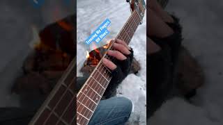 Freezing My Fingers Off Blues! #guitarplayer #bluesguitar