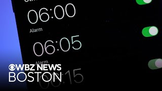 Lawmakers discuss moving Massachusetts to new time zone to avoid changing clocks