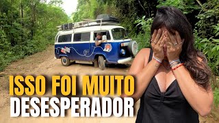 FOI POR POUCO! A Kombi DERRAPOU e voltou de RÉ na subida!