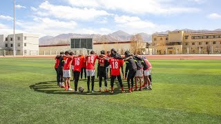 Tibetan portrait: Hope of soccer on the “roof of the world”