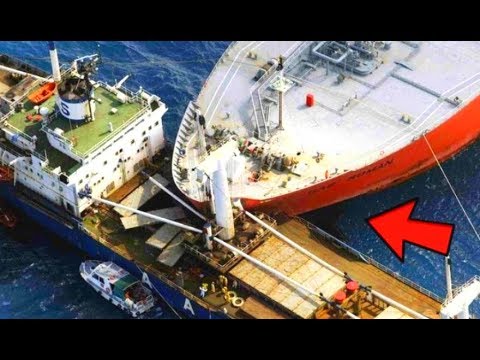 Top 10 Large Ships Crashing & Collisions - YouTube