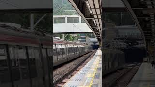 港鐵東鐵線（羅湖方向）現代列車駛出九龍塘站 MTR East Rail Line Hyundai Rotem (현대로템) Rolling Stock leaved Kowloon Tong