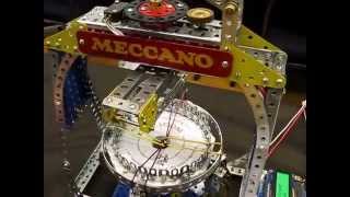 MVI 9936 - David Couch's Meccano Kumihimo Braiding Machine 4