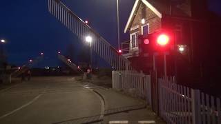 142063 and a quick change of mind about opening the level crossing!