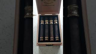 Cigar Perspective Macanudo Vintage 1997 Unboxing #19