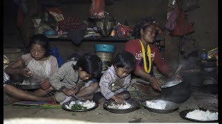 Eating delicious food in village || Rural life