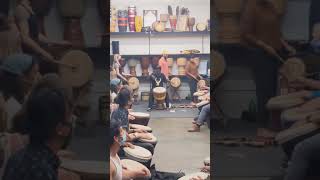 Class with Master Djembefola Bolokada Conde at Drumskull Drums