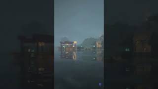 Minecraft nostalgi song + Rain sounds