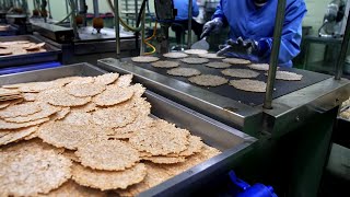 [Inside the Factory] Making Healthy Five-Colored Nurungji (Korean Rice Chips)