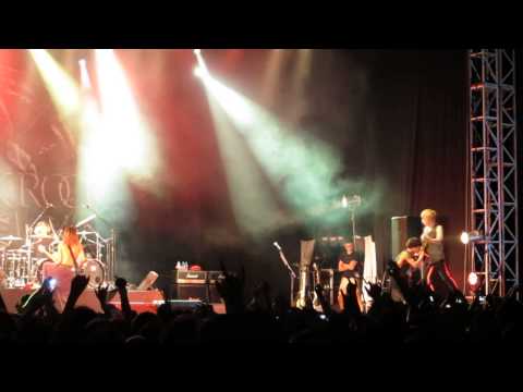 ONE OK ROCK Live on Jakarta (24 November 2013)