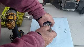 SERP HOW TO REPLACE A PRIMER IN A CARBURATOR 2 CICLOS