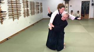 Aikido: Kote-Gaeshi Kuzushi to Koshi Nage