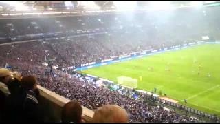 FC Schalke 04 2:1 Hertha BSC Berlin - 9.Spieltag - 17.10.2015 - Wechselgesang Nordkurve - Stimmung