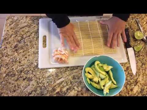 How to Make Easy Sushi Rolls with Shrimp and Avocado How to Make Easy Sushi Rolls with Shrimp and Avocado