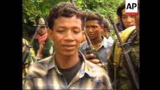 THAILAND: CAMBODIAN ROYALIST TROOPS FLEE ACROSS BORDER