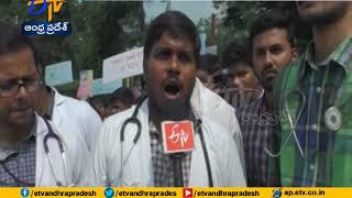 Government Junior Doctors \u0026 Medicos Protest Over Go No 465 in Guntur