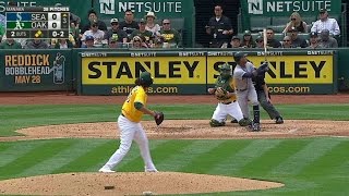 SEA@OAK: Manaea strikes out Marte to escape the jam