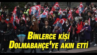 Binlerce kişi Dolmabahçe'ye akın etti: Ellerine Türk bayrağını alan Dolmabahçe'ye koştu