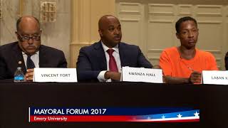 Kwanza Hall talks traffic at the Atlanta Mayoral Forum