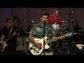 Chris Isaak - Somebody's Cryin' (Live)