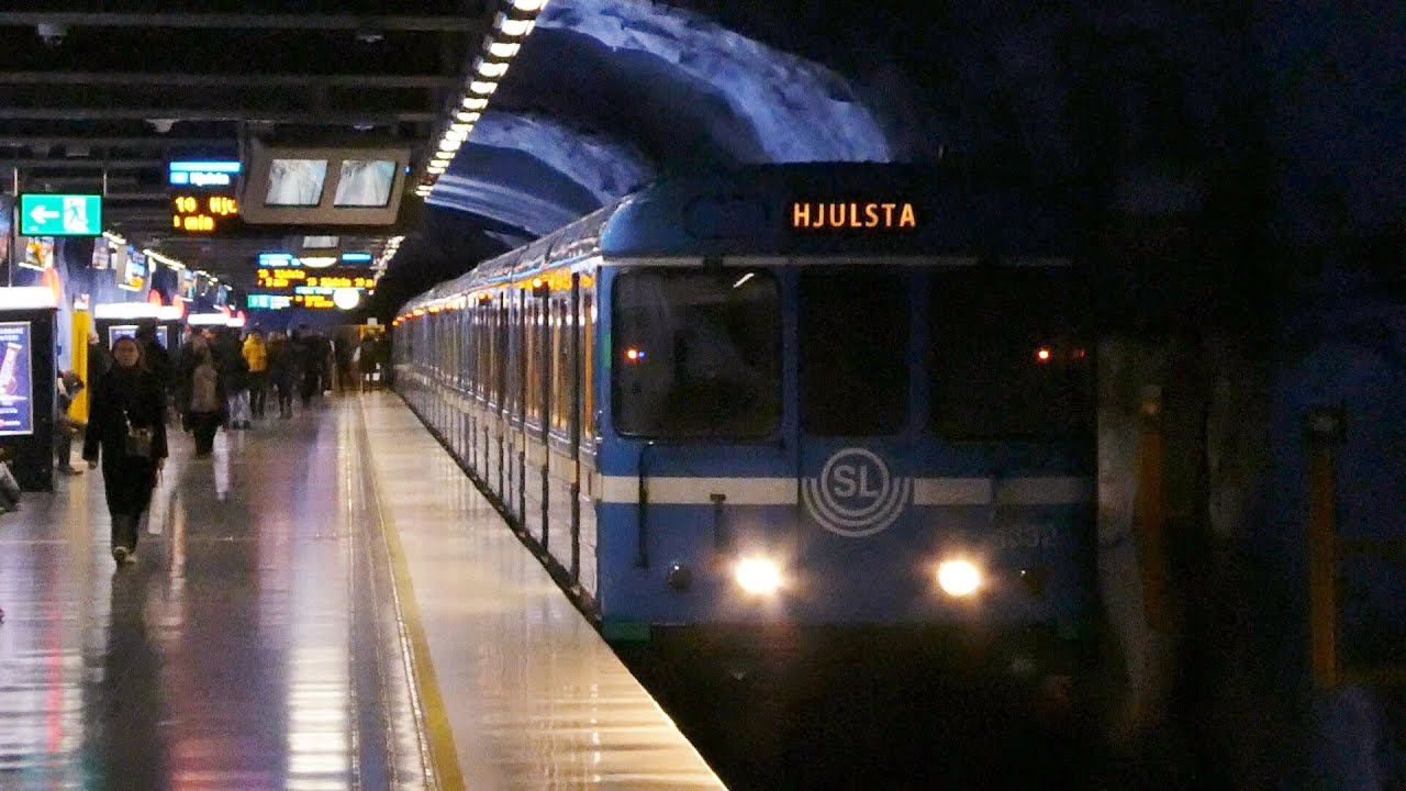 Stockholms Tunnelbana: C14/C15 På Blå Linjen, Linje 10 Kungsträdgården ...