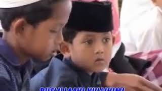 MAULA YA SHOLLI WA SALLIM pelantun Syamsuddin