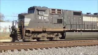 Railfanning Norfolk Southern Trains in Harrisburg, NC (4/3/22)