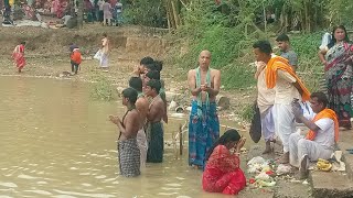 শোলাকুড়ী বারতীর্থ গঙ্গা স্নান অনুষ্ঠিত  হয়েছে ২০২৩ ইং টাঙ্গাইলের মধুপুরের শোলাকুড়ী ইউনিয়ন বারতীর্থ