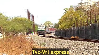 06334 TVC-VRL EXPRESS SPL CURVING ENTRY AT BHAKTINGAR STATION OUTER !! WESTERN RAILWAYS