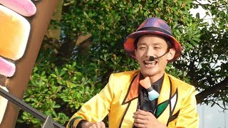 ハロウィーンポップンライブ チップ＆デールフロートのジャズMCさん