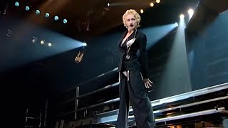 Madonna - Express Yourself (Blond Ambition Tour in Paris, Truth or Dare) (Remastered)