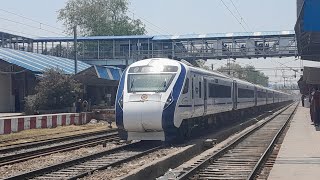 [IRFCA] India's Fastest Train 18 Crawls Past God's Own Birthplace, MATHURA!! Bhopal वंदेभारत ||