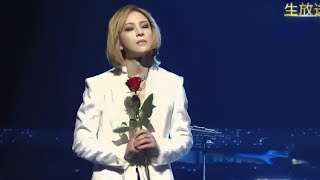 Yoshiki singing \