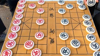 黑棋小伙迎战退休专业棋手，残局攻防让人大开眼界，下的真精彩