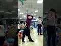 我知道配你成熟并不够，所以我拿丝滑来凑~ 成熟男人来跳舞了 dance 舞蹈