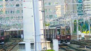 阪急8000系ﾘﾆｭｰｱﾙ同士8007F+8008F@大阪梅田駅発車