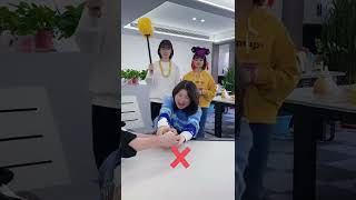 憋笑大挑战，太刺激了，一定要看到最后#办公室游戏 #憋笑挑战