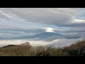 雲海に笠雲と吊るし雲の富士山が見えた金時山（2017年5月6日）