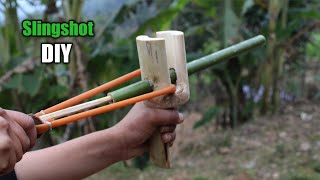 Use to bamboo make an easy survival Slingshot at home- Bamboo crafts