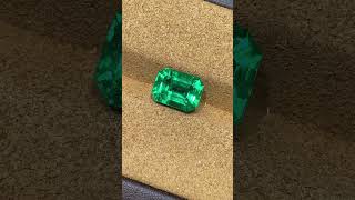 Emerald Cut Lab Grown ViVid Green Emerald 5ct#green #emerald  #valentinesday #gems #jewellery #gift