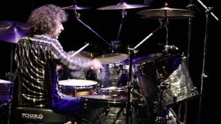 Simon Phillips - Dreamtime solo