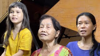 3 Generations Sing Thai National Anthem - 4th May 2022