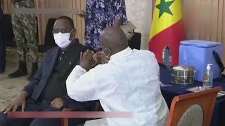 Senegalese president gets Chinese COVID-19 vaccine