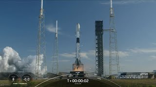 Blastoff! SpaceX launches Starlink batch from the Cape, nails landing