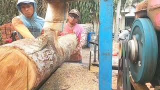 Sangat berkelas// kayu nangka tua di buat papan untuk bahan furniture