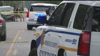 Deputies search for 3 suspects in Berkeley Co. home invasion shooting