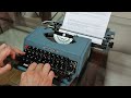 Máquina de escribir marca Underwood 85.